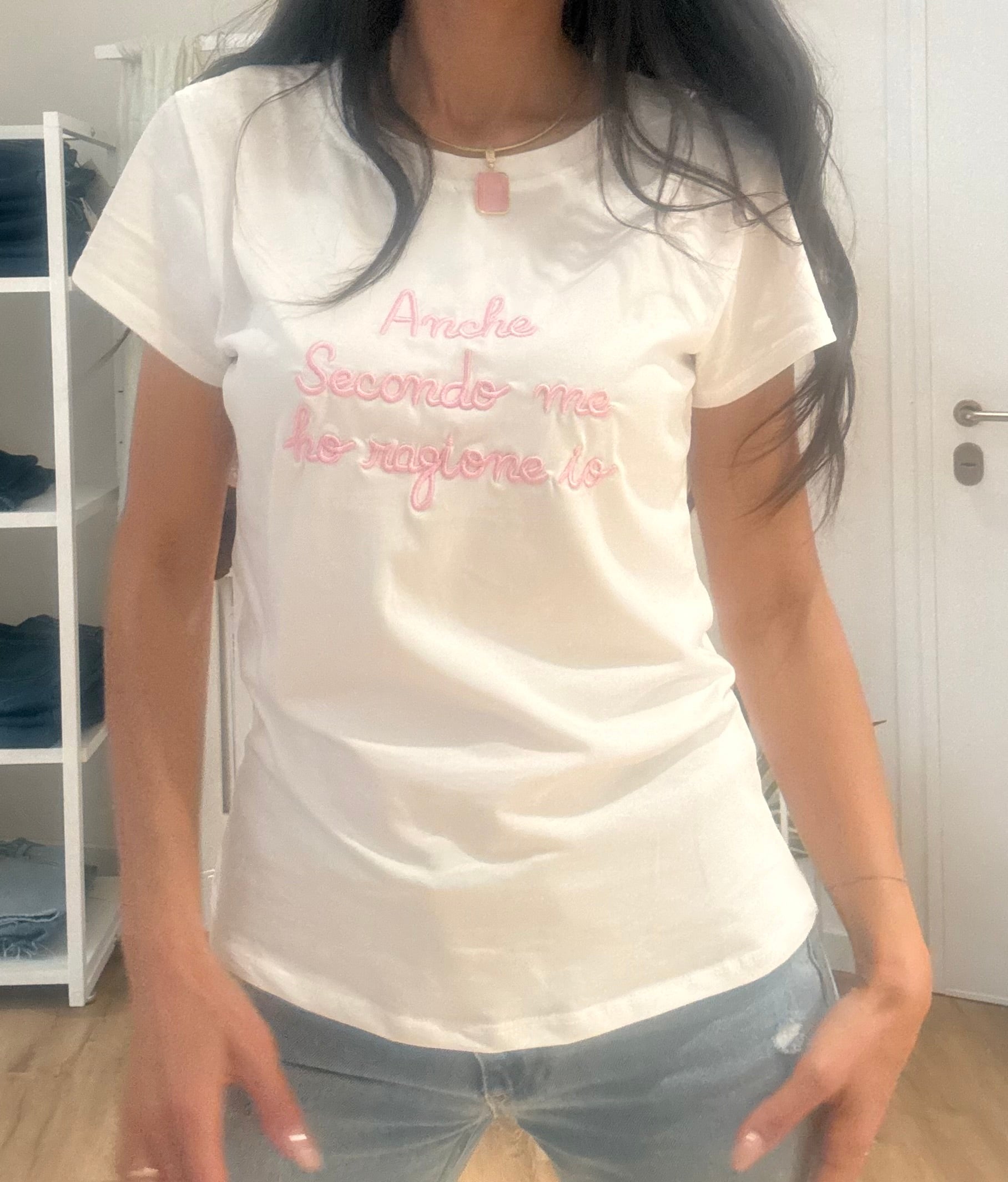 T shirt con scritta