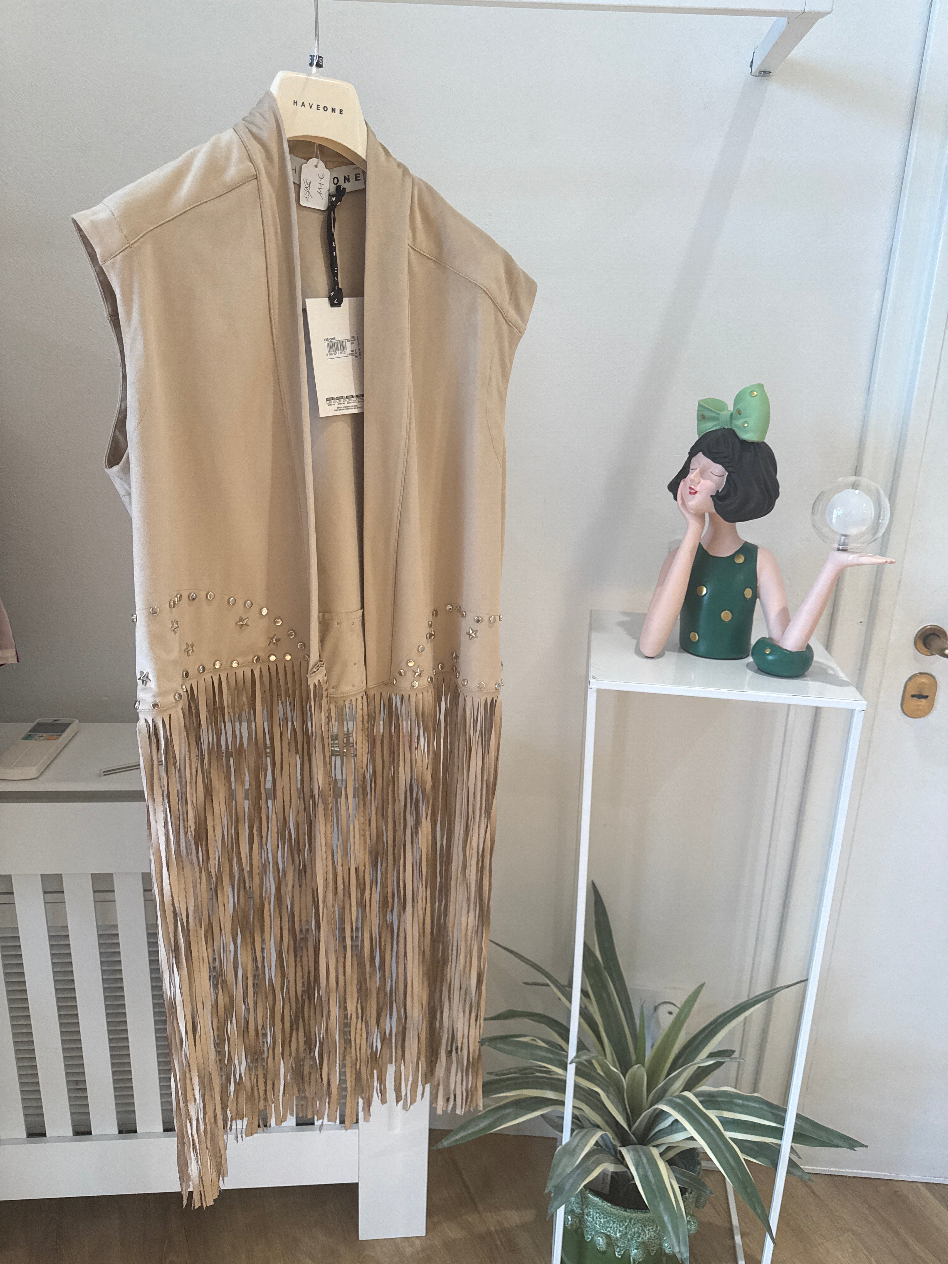 Gilet con frange beige