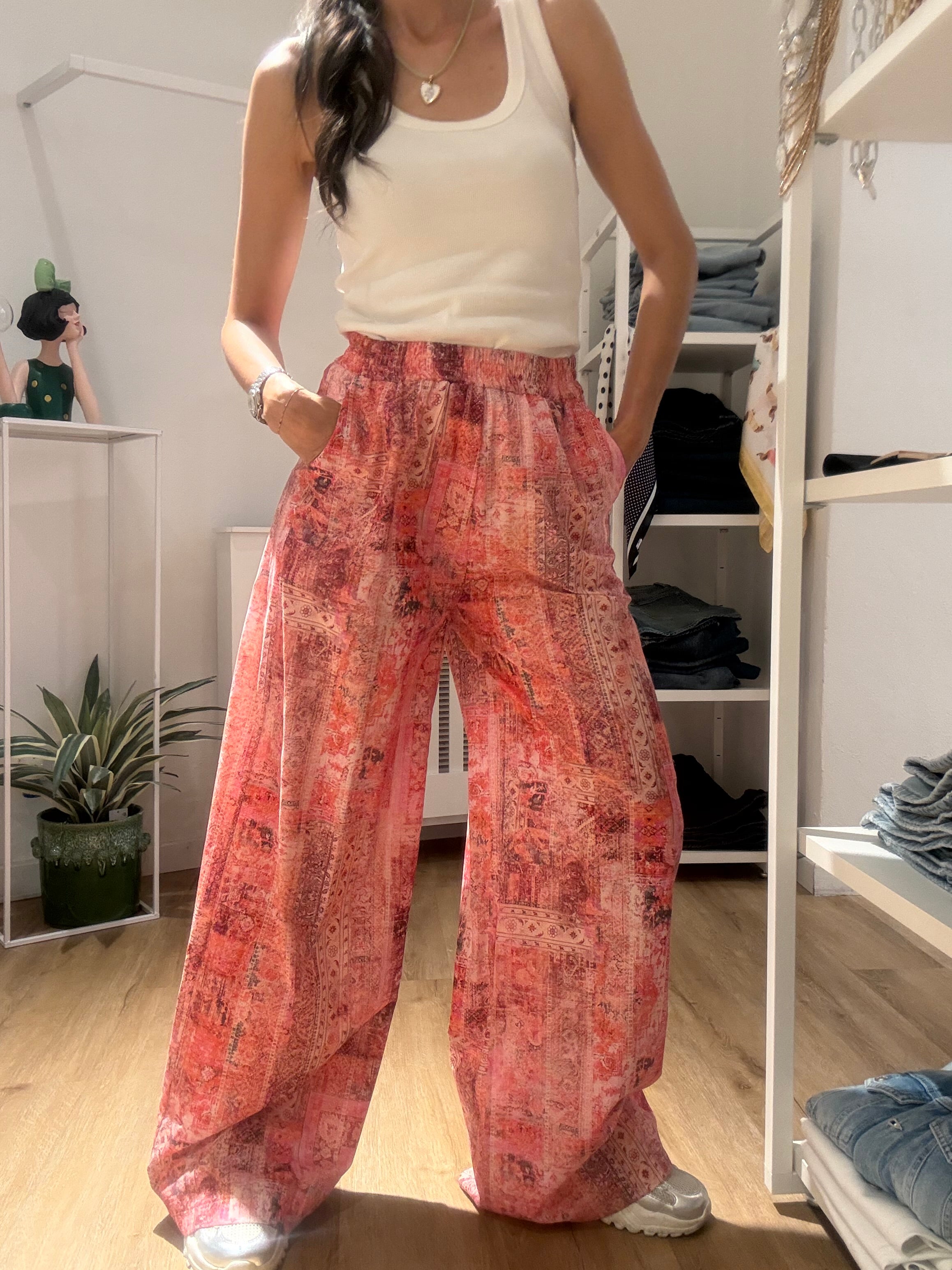 Pantalone rosa  fantasia