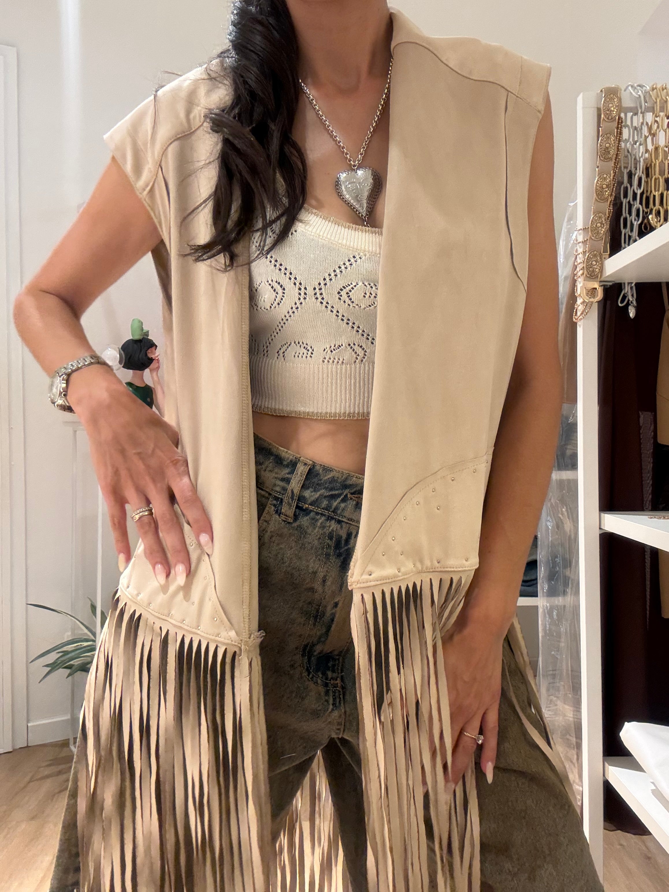 Gilet con frange beige