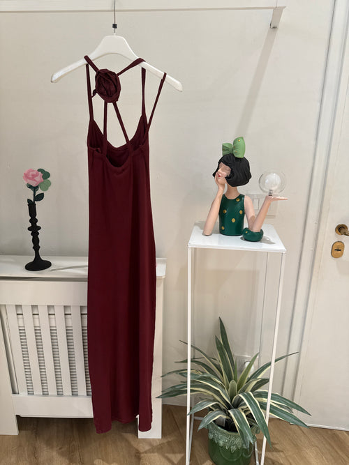 Abiti con fiore