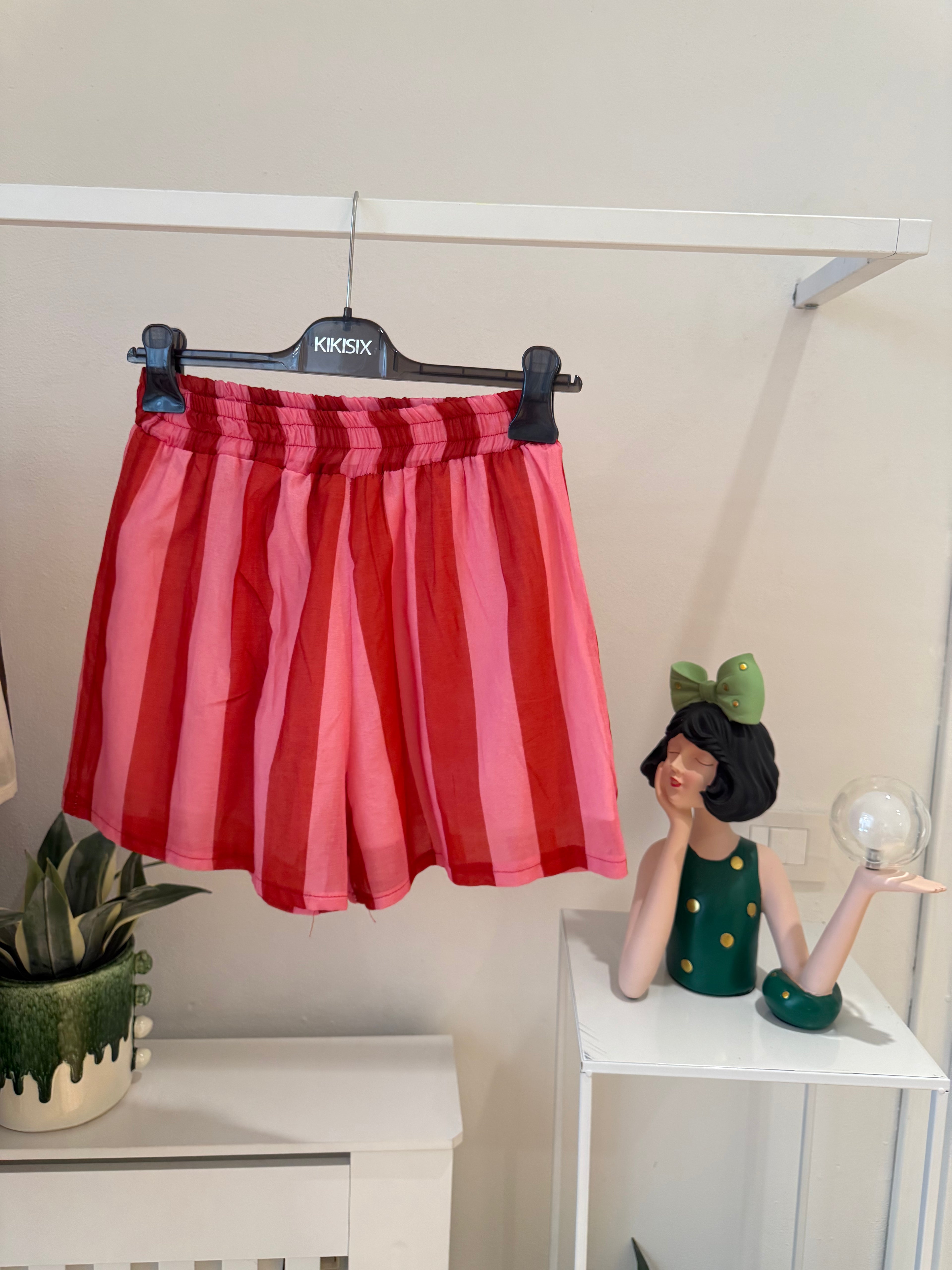 Shorts in mussola a righe