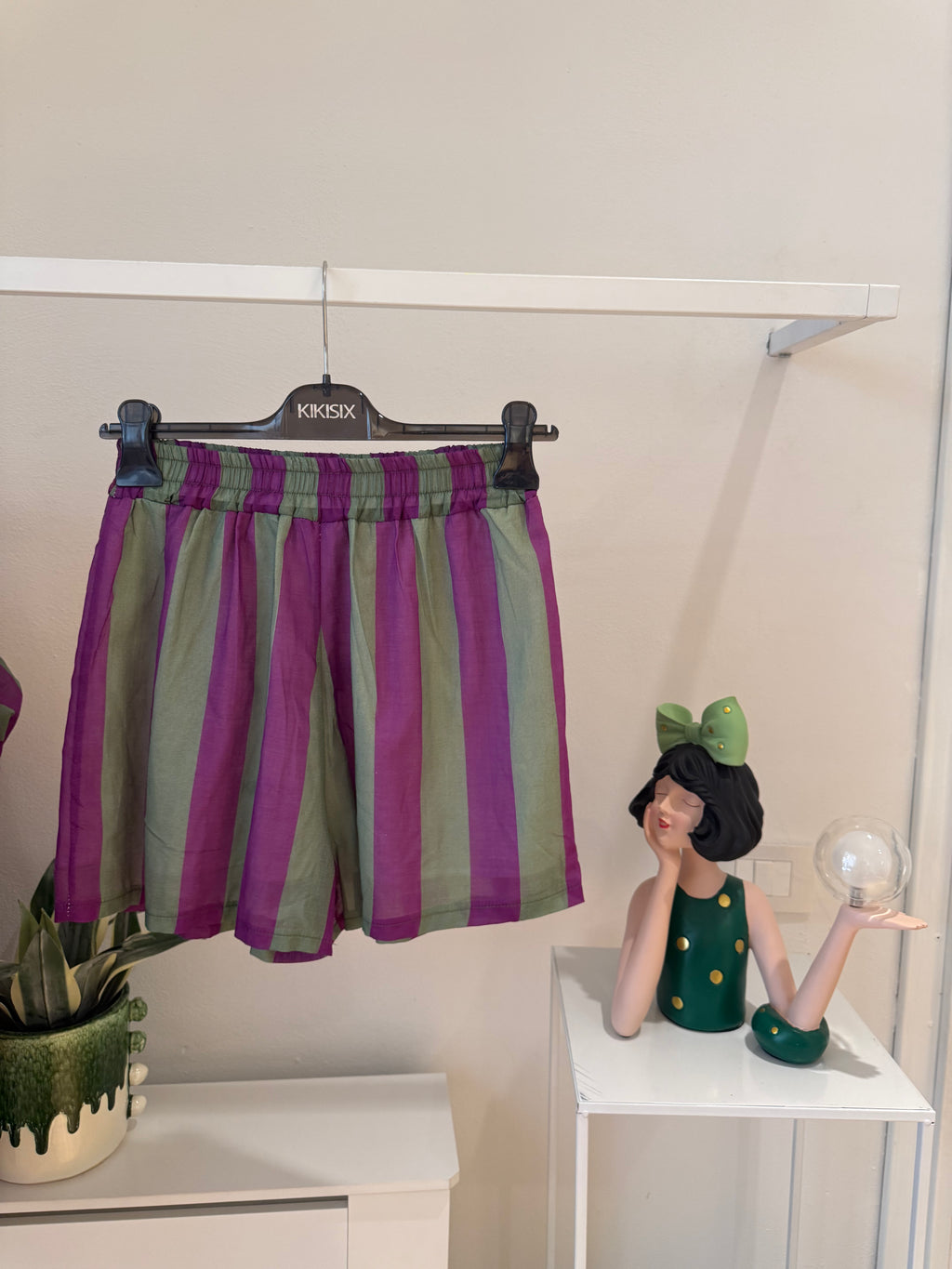 Shorts in mussola a righe