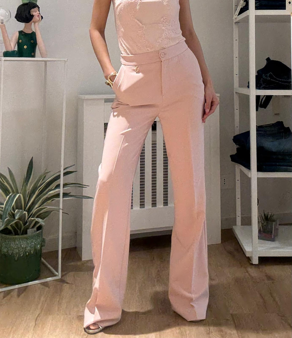 Completo Rosa Pastello Giacca + Pantalone leggermente a zampa