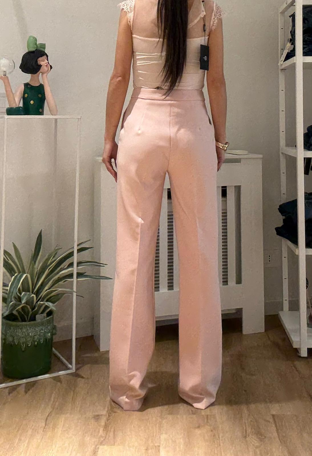 Completo Rosa Pastello Giacca + Pantalone leggermente a zampa