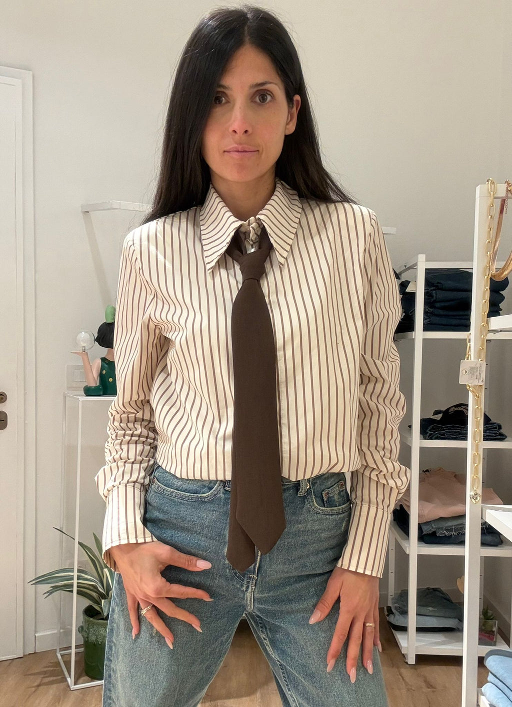 Camicia con cravatta +spalline imbottite color burro con righe Moro Brand Haveone
