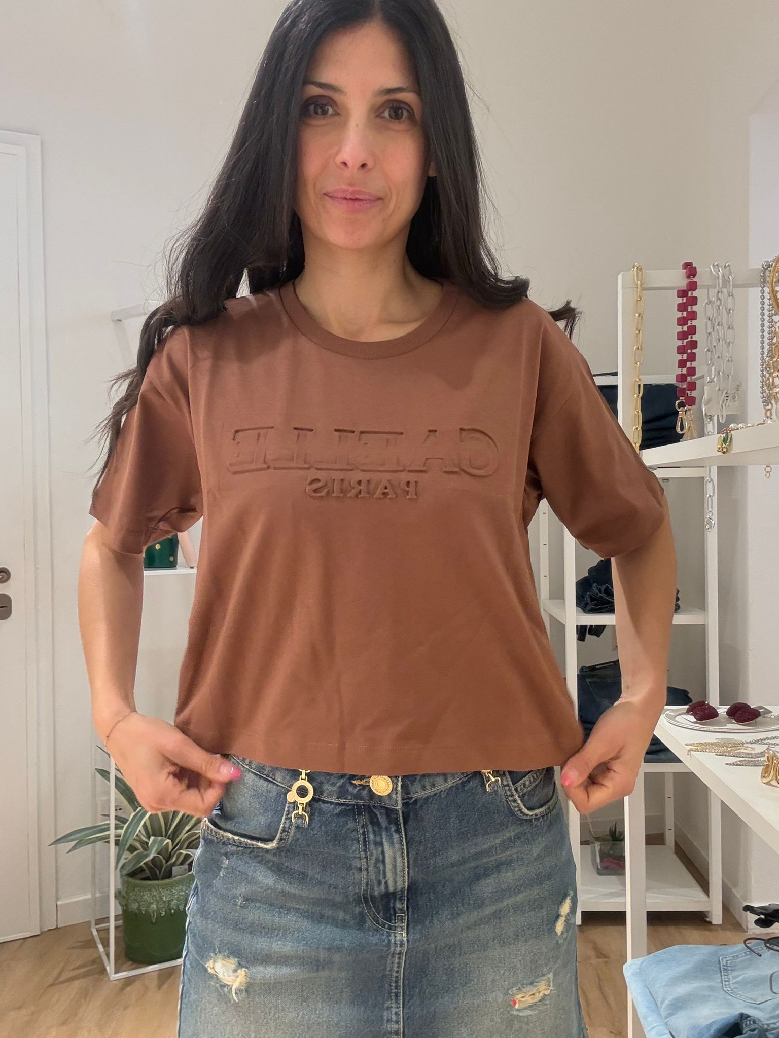 T-shirt Crop Logo in Rilievo
